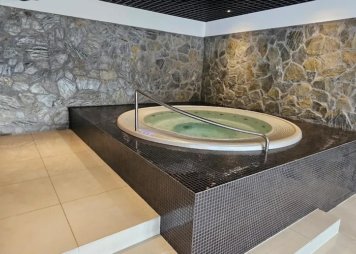 Park A8 - Waloński - Z Dostępem Do Basenu, Sauny, Jacuzzi, Siłowni - Widok Z 3 Stron Budynku *