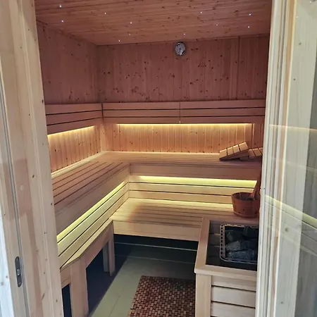 Park A8 - Walonski - Z Dostepem Do Basenu, Sauny, Jacuzzi, Silowni - Widok Z 3 Stron Budynku